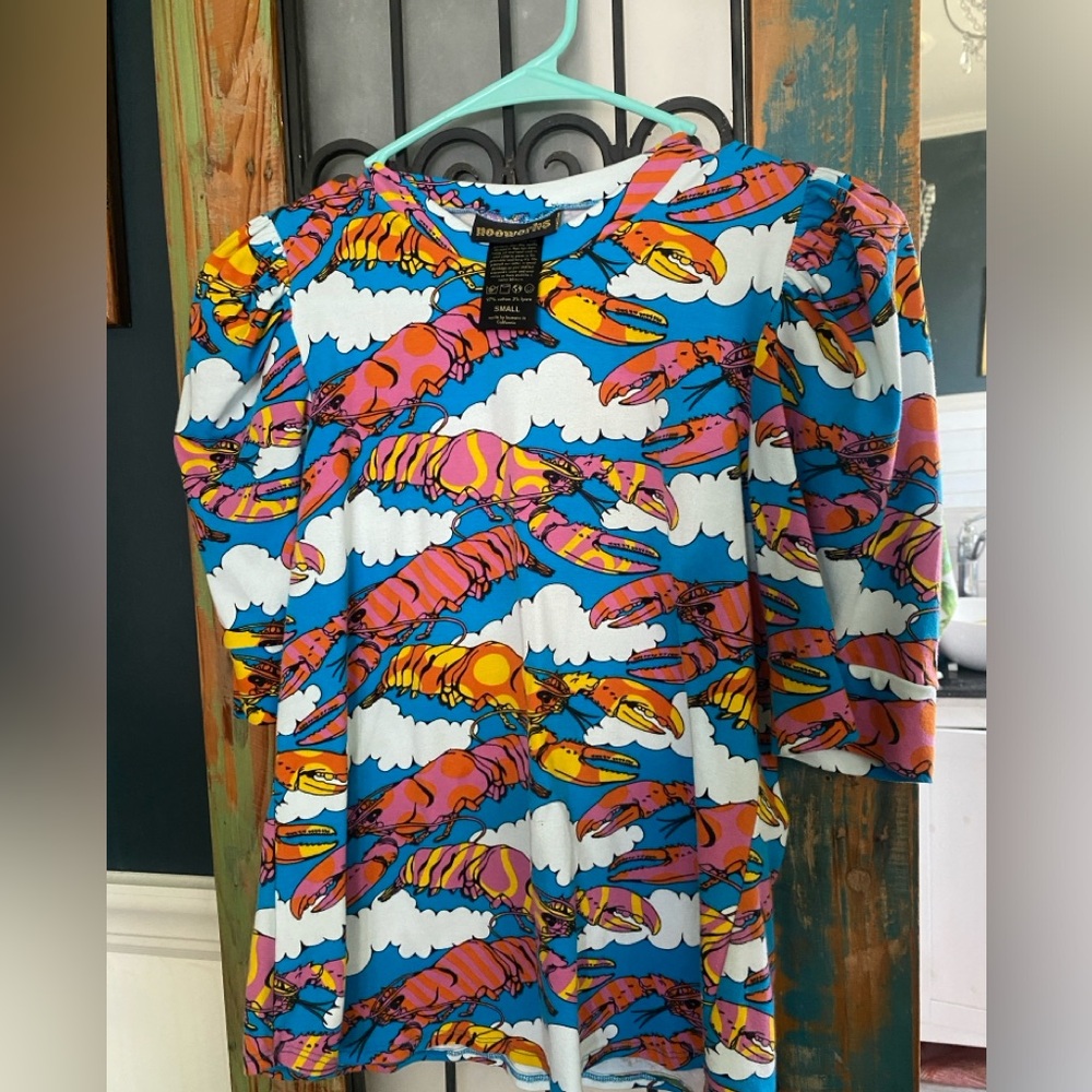 NOOWORKS Puff top in Lobster Dream, size small
